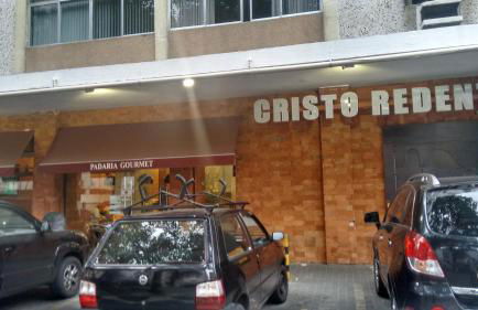 Apartamento Studio ao Lado da Praia com Wi-Fi e TV Smart - Foto 37