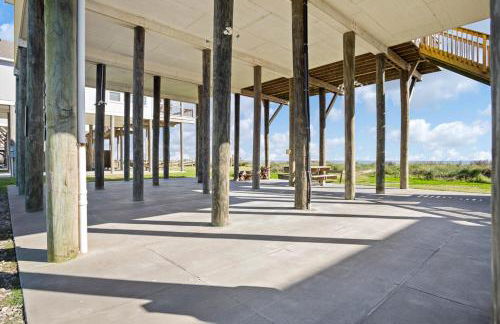 Splash Spacious 3BD 3bath Beachfront! Steps to Beach! - Photo 37