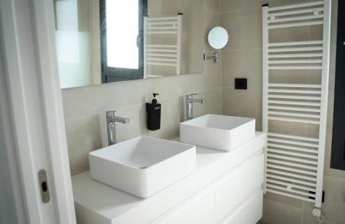 Apartamento de 3 dormitorios, piscina y parking - Photo 15