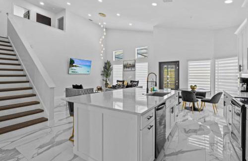 Serene Villa Haven at Allevo Homes - Foto 18