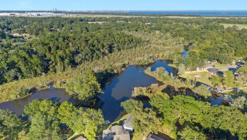 Tara's Riverfront Hideaway - Photo 5