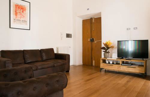 Domus Claudi Colosseum - Foto 2