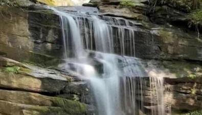 Stunning Mountain Cabin with Views and Hot Tub - Foto 4