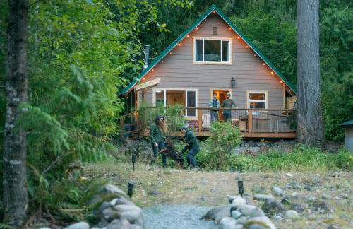 PNW River Cabin - Foto 31