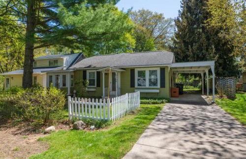 Piccolo Cottage - Great Location - Walking distance to Douglas Beach! - Foto 28