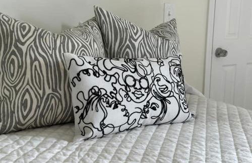 Vine City Home - Duplex - 3 Mins From GWCC & Mercedes- Benz Stadium - Foto 11