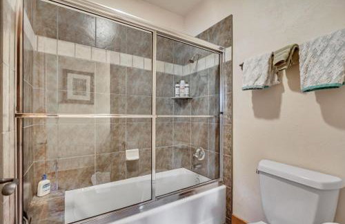 Sundance Splendor- 5-Bed Cabin Oasis with Majestic Mountain Views - Foto 63