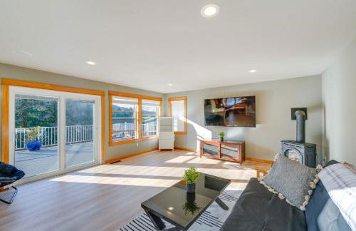 Stunning Mount Vernon Home with Big Lake Views! - Foto 3