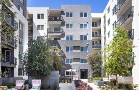 Noho Alexan Modern 2bed Duo with FREE Parking - Foto 1