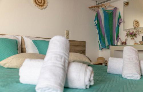 Georgia Apartment - Photo 21