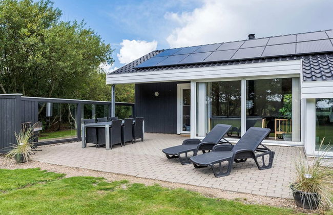 8 Person Holiday Home in Norre Nebel - Photo 35