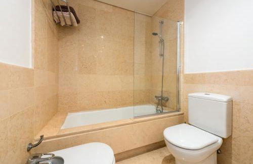 Seaside Sotogrande Retreat with pool - Foto 17