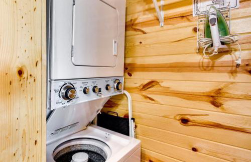 Cozy Lake Sardis Cabin with Stunning View! - Foto 14