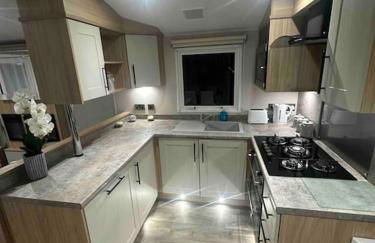 BRAND NEW 8 berth holiday home - Foto 9