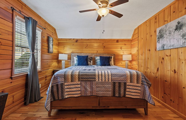 Bear Hideaway Cozy 3BR Cabin - Foto 19
