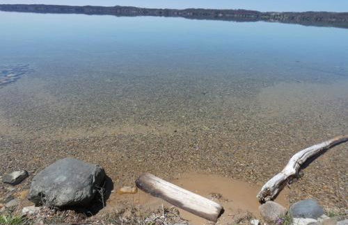 Classic Lake Home on Torch Lake - Foto 26