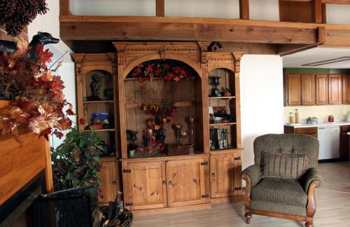 Lake Palestine Family Getaway with Waterfront Deck - Foto 6