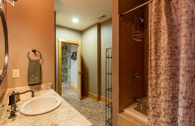 Lake Views Luxury Hottub Game Rm 5bed 4 5bath - Foto 47