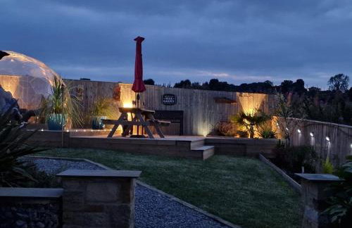 Caesars Lodge with Heated Swim Spa & Waterfall Gardens - Foto 79