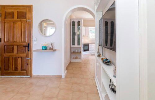 Alisachni Apartments 1st Floor - Photo 22