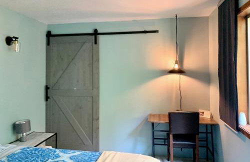 The Redwood Guesthouse at the Floras Lake Getaway - Foto 23