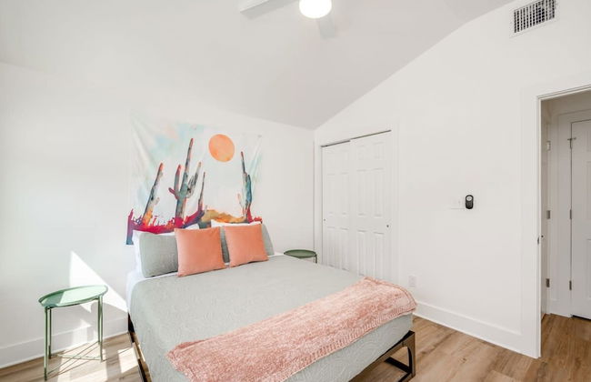 Modern 3 2 two Kings hot tub Fire pit 16min to Wine Trail Nearby Pickleball Courts Pools - Foto 36