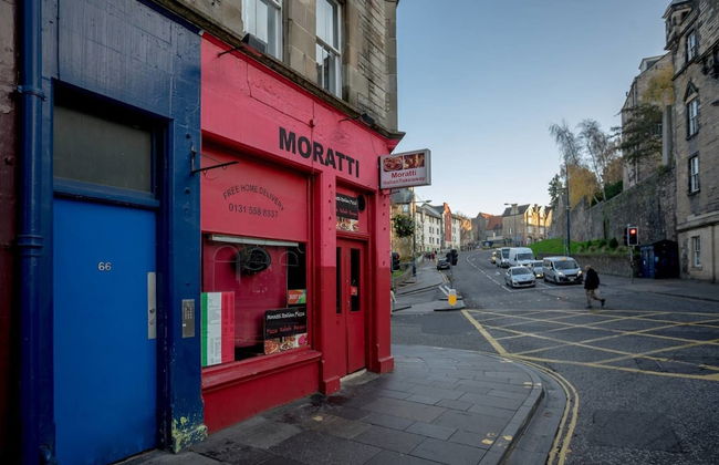 JOIVY Unique Royal Mile Apt - Relive Music History - Foto 13