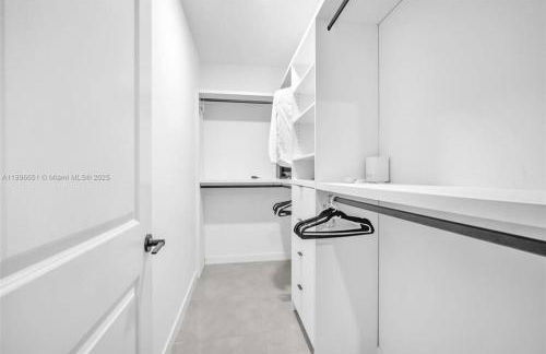 Damari Soto - Foto 21