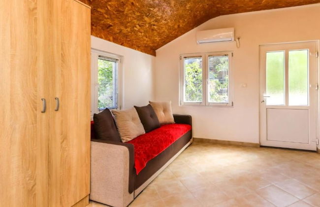 Beachfront Escape Steps From the Crystal-clear Sea - Photo 7