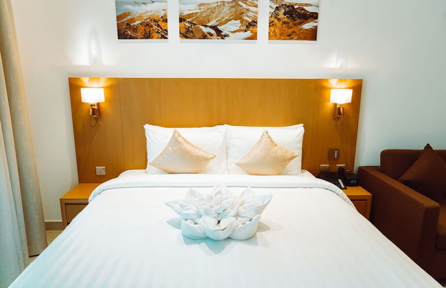 HE Hotel Apartments - Photo 15