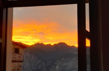 Klimt's Mill overlooking Port - Foto 15