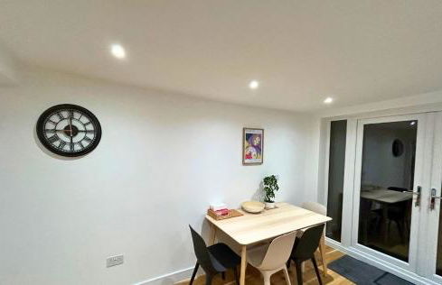 London Mitcham Stunning Two Bedroom Apartment - Foto 12