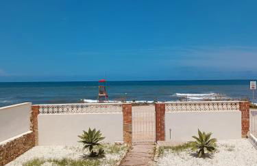 Vistas y terraza panorámica frente al mar en Denia, Las Rotas - Photo 1