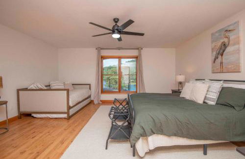 Family Friendly Lakefront with Private Dock Fire Pit Near Marinas - Foto 31