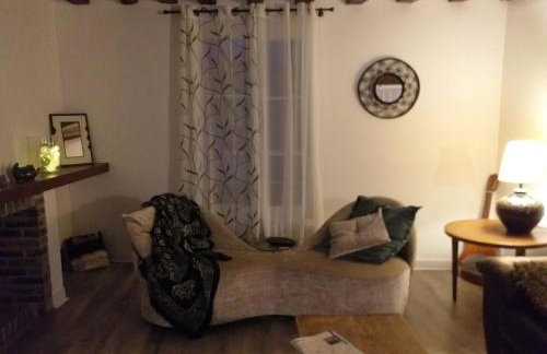 L'Ecuyère-Maison de Ville-Secteur cathédrale-Parking privé gratuit - Foto 19