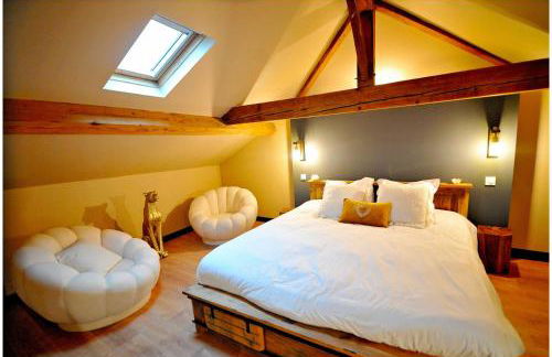 Duplex Safari jusqu'à 4 personnes, Spa XXL, day use, 5 min centre ville, cinéma, cascade et lit sous les arbres - Foto 29