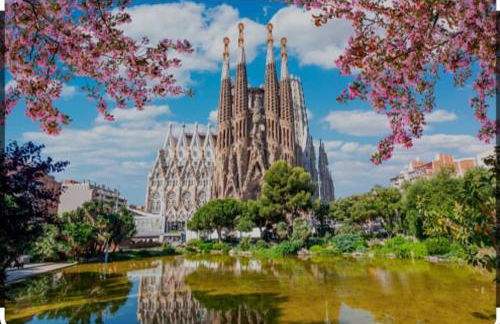 Premium refurbished apartment in Barcelona city center - Photo 45