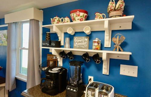 White Picket Fence - EV Charger! - Foto 26