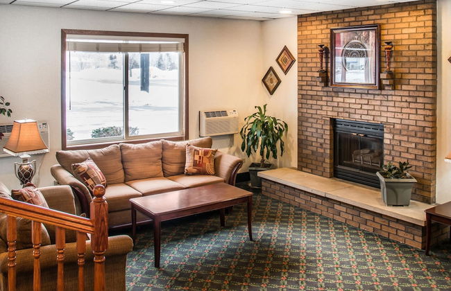 Hudson Inn & Suites - Foto 2