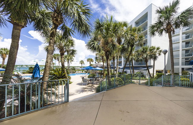 Salt and Light Surf & Racquet 204B - Foto 41