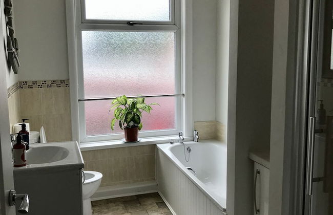 3 Bedroom House Close to M6 & M55 - Foto 12