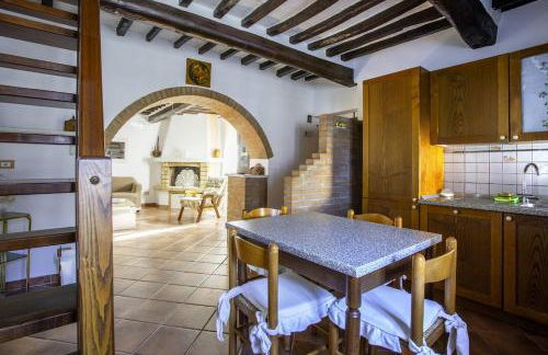 Apartment in the medieval village - Foto 5