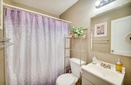 Private Yard and Patio BBQ! Norfolk Home Near Dtwn - Foto 19