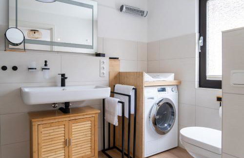 Ferienhaus Ahorn, wunderschöne, neue Wohnungen, ideal für Ausflüge ins Phantasialand, die Städte Köln, Brühl und Bonn oder die Eifel - Foto 8