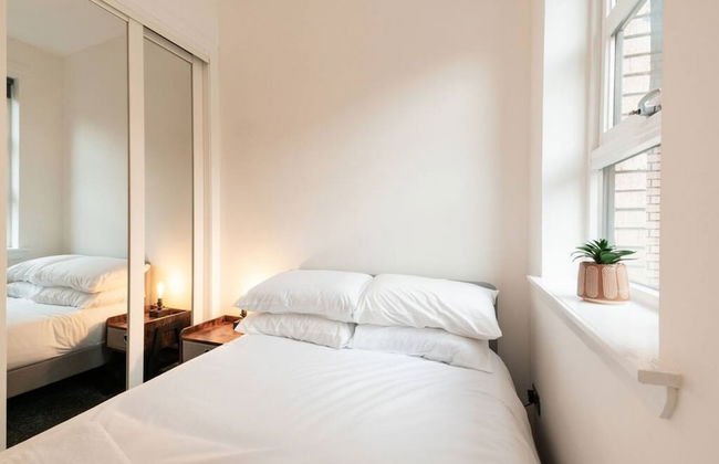 Bissets Bond - Converted Warehouse - Photo 23