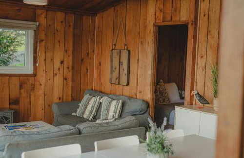 Timber Hill Self Catering Cedar Lodges - Foto 35