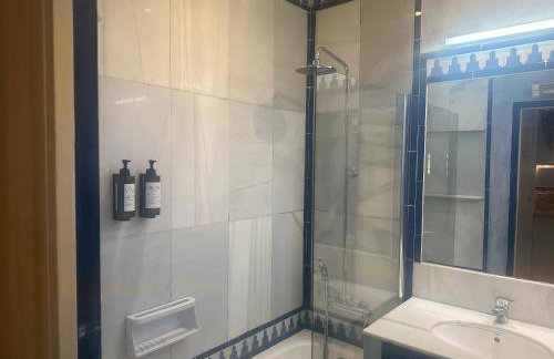 Lovely studio in Marbella close to Puente Romano - Photo 21