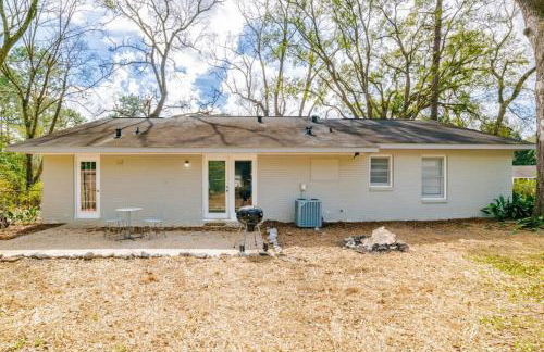 Enchanting Forestwood Retreat - Foto 35