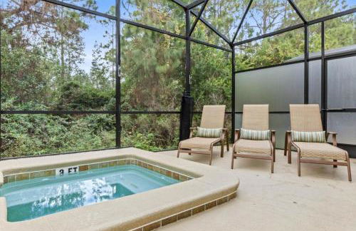 Spacious Vacation Home with Pool & Jacuzzi Near Disney - Foto 30