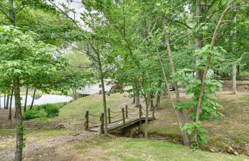 Spacious Getaway By Wolf Pen Gap 15 Acres and Pool! - Foto 31